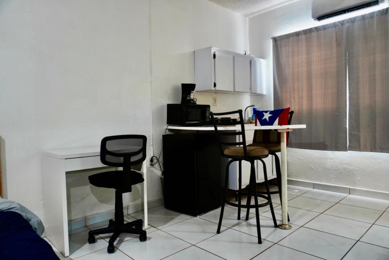 All You Need Studios Walking Distance To Beach Isla Verde サンジョアン エクステリア 写真